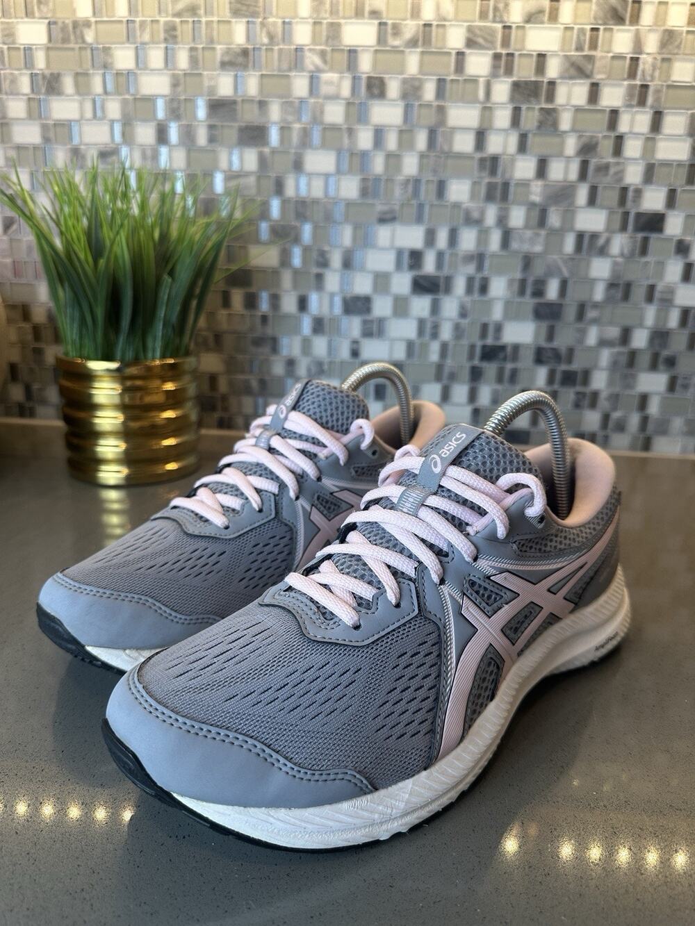 ASICS Gel-Contend 7 Women’s Running Shoes Gray Pink Size US 9.5 EU 41.5